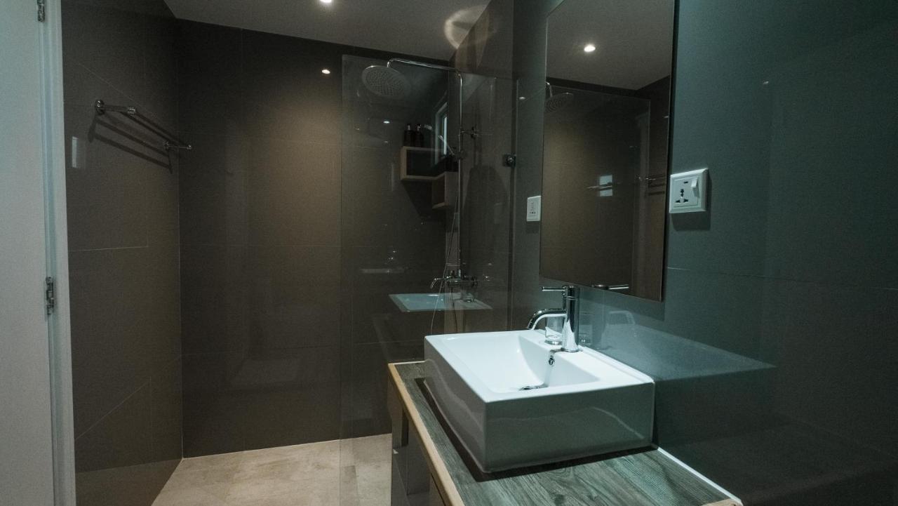 Lea Spa Hotel Maafushi Esterno foto