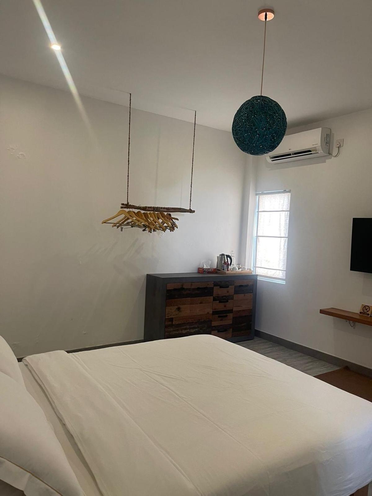 Lea Spa Hotel Maafushi Esterno foto